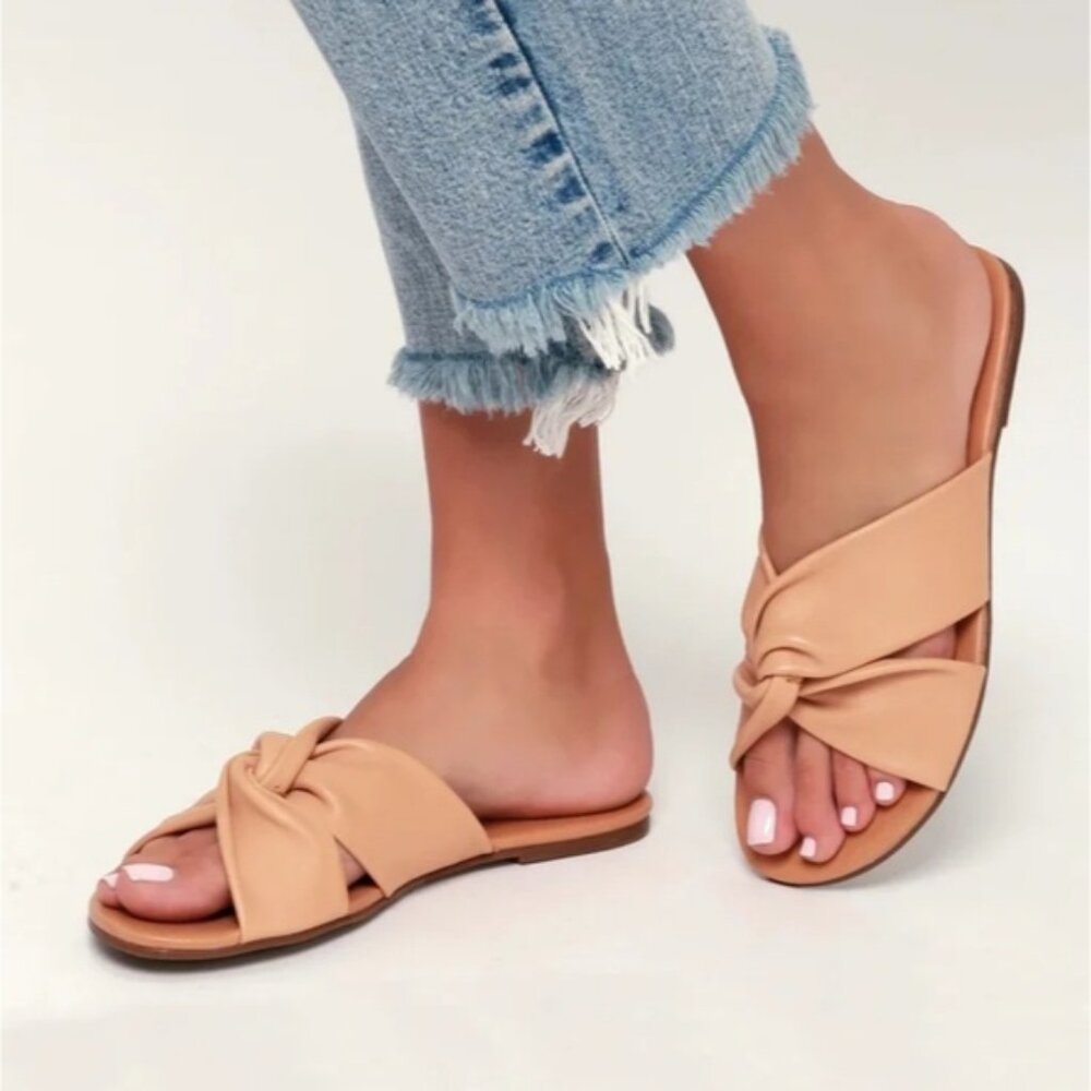 Lulu's Tan Knotted Slide Sandals